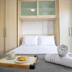 Los32 - 2 Dorm, Av. Brasil, Tv Smart