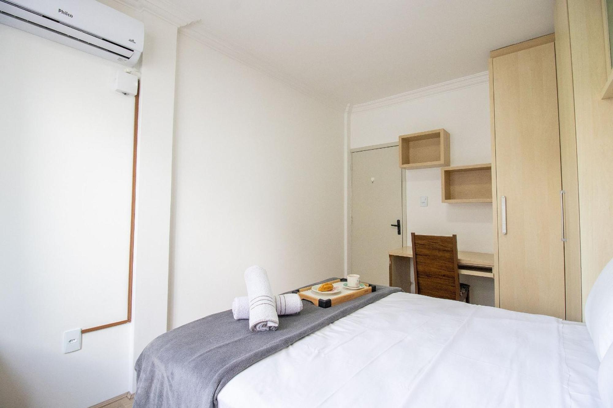 Apartamento Los32 - 2 Dorm, Av. Brasil, Tv Smart *