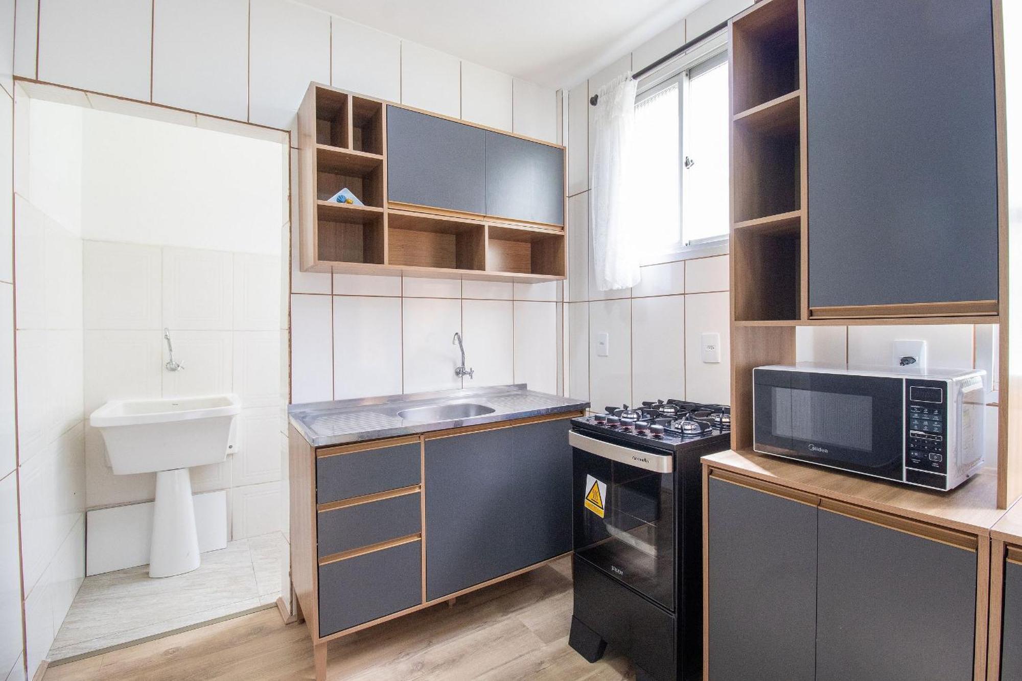 Los32 - 2 Dorm, Av. Brasil, Tv Smart Apartamento *