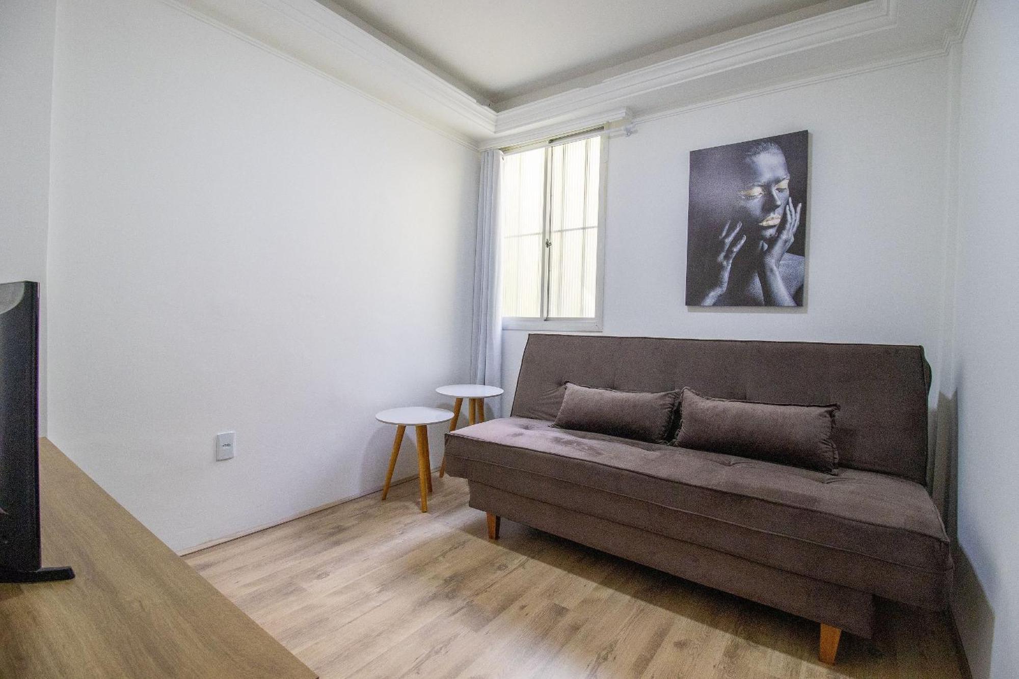Apartamento Los32 - 2 Dorm, Av. Brasil, Tv Smart