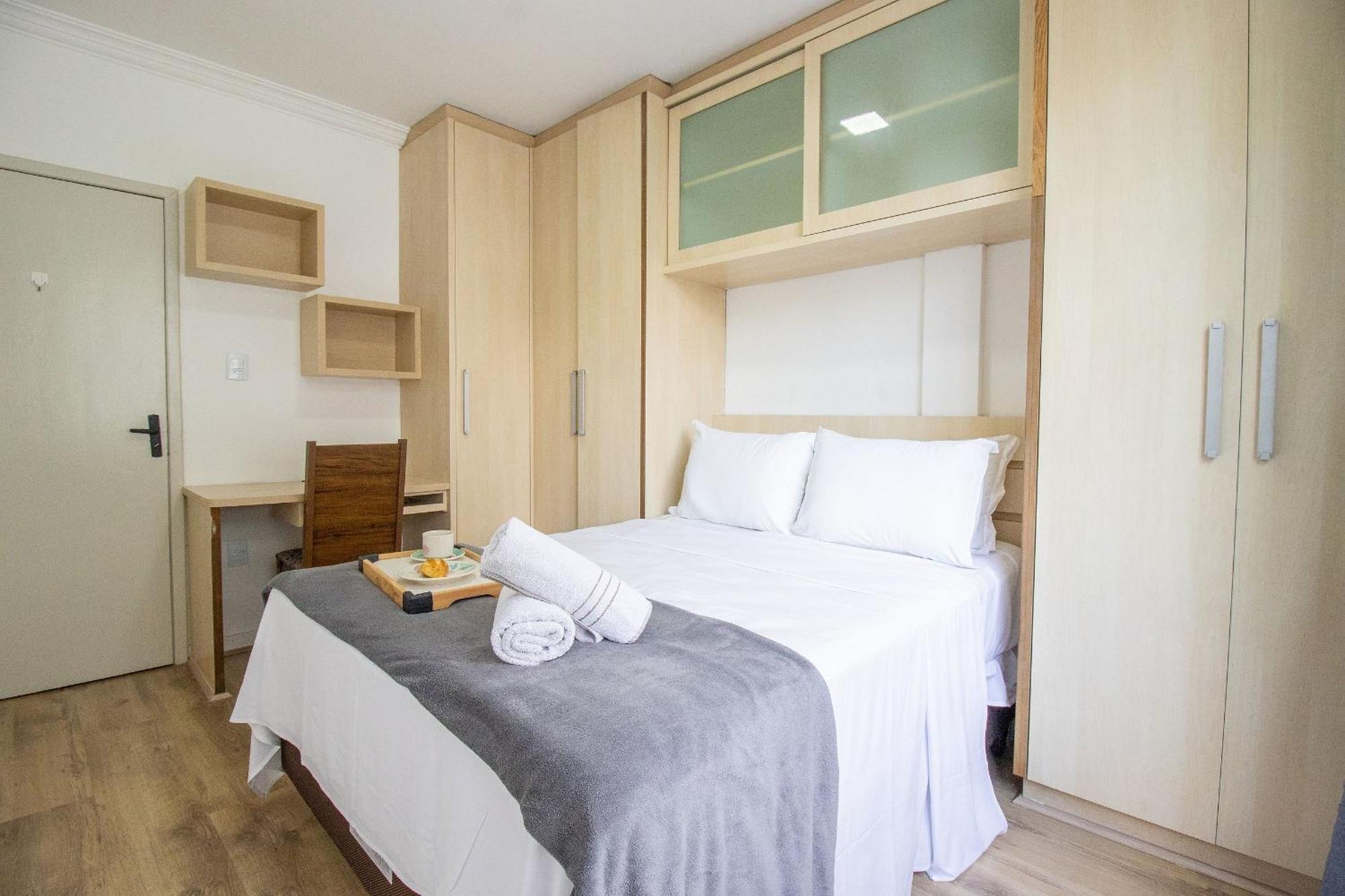 Apartamento Los32 - 2 Dorm, Av. Brasil, Tv Smart *