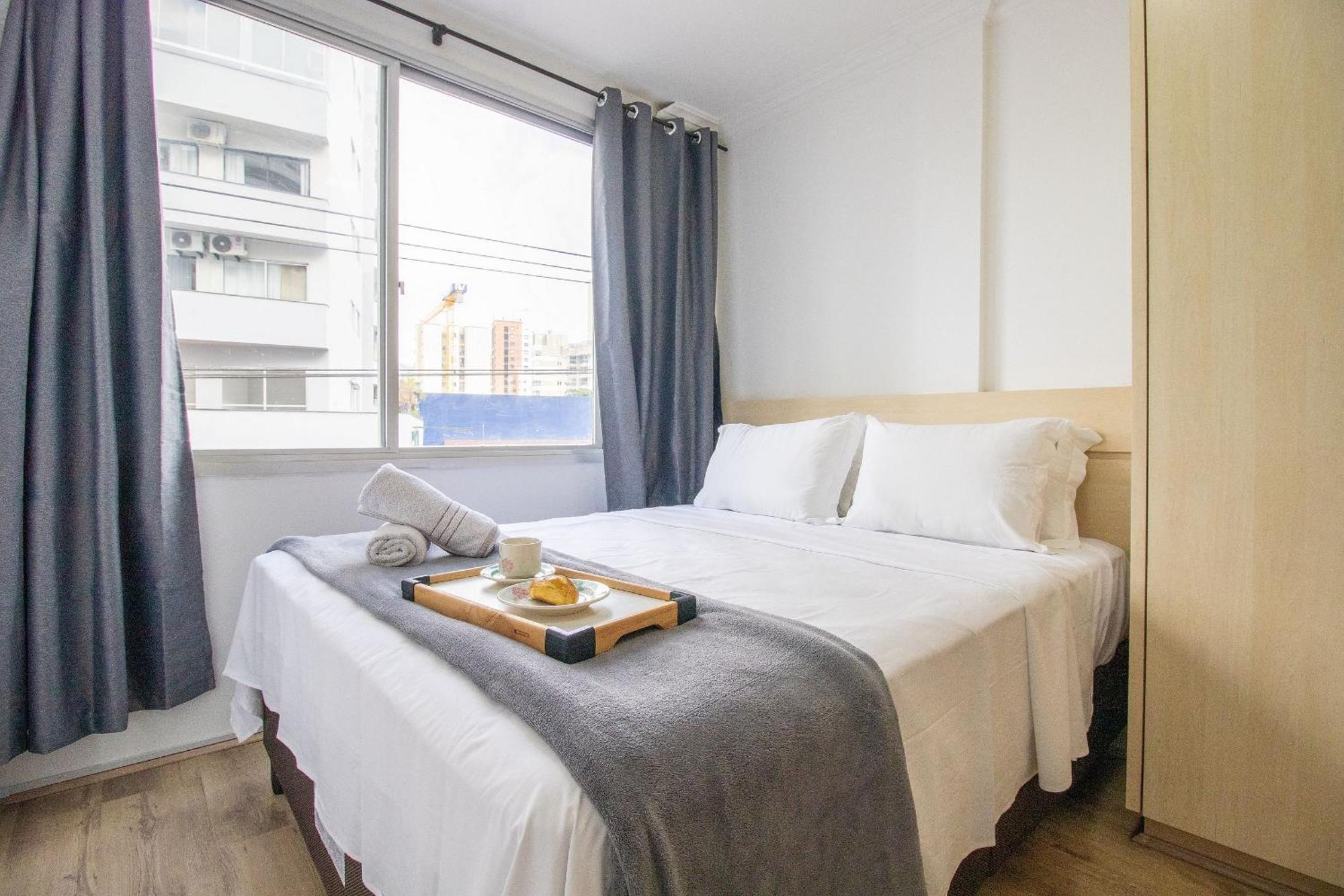 Los32 - 2 Dorm, Av. Brasil, Tv Smart *